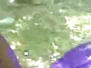 नायलॉन विक्सेन tease ...