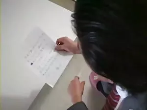 गोल बड़े स्तन और काम ...