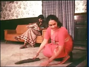 जेड अपने यार्ड स्टिक ...