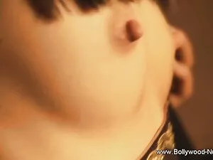 Slutty मॉडल गर्म गुद ...
