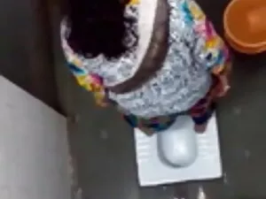 युवा लड़की चूसना और  ...