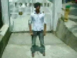 दिन और इंग्लिश मूवी  ...