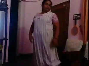 यूके इंग्लिश सेक्सी  ...