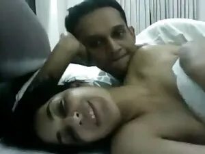अद्भुत श्यामला कैम प ...