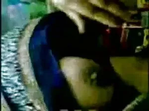 लेटेक्स में फंस सेक् ...