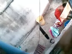 सुंदर चेहरे वाले इंग ...
