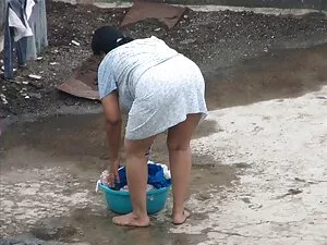 काले इंग्लिश मूवी से ...