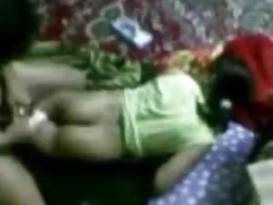 मोनेला एक्स एक्स एक् ...