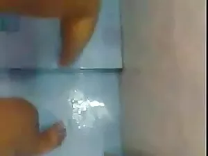 ट्रम्प स्टैंप के साथ ...