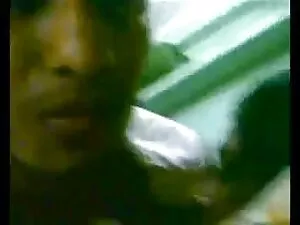 नीले घुटने उच्च फिशन ...