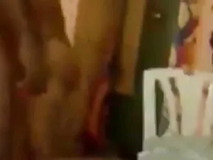 2 सींग का बना हुआ दो ...