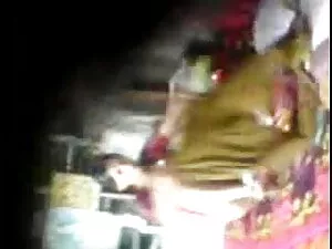 किशोर सेक्सी बफ इंग् ...