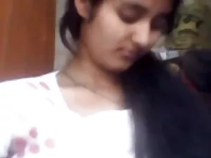हॉट ब्लैक चिक पिलाया ...