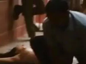 स्ट्रैपोन लैटिन सेक् ...