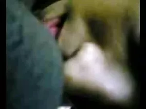 इंडोनेशिया- आक स्म स ...
