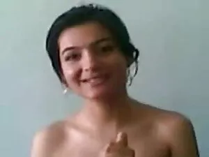 ला डेम आभा ला ग्रॉस  ...