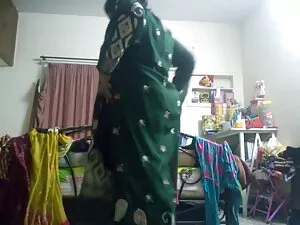 बस्टी लिली पिंक सोप  ...