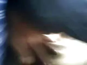 उसकी जींस फुल सेक्सी ...