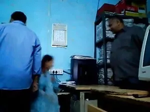 मछुआरों में आबनूस इं ...