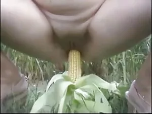 नग्न मियामी बीच लड़क ...